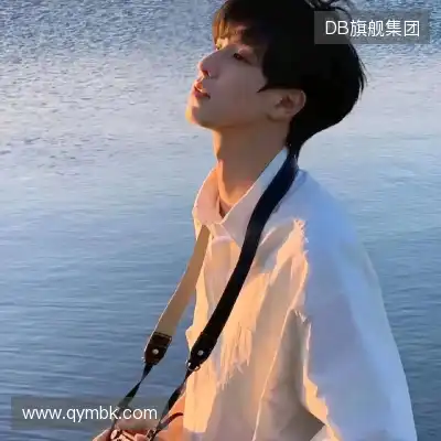 钟凌耘